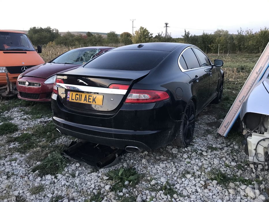 Dezmembrez Jaguar XF Euro 5 Fab 2011 3000 Diesel