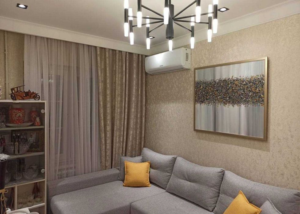 5-комнатная квартира на Ц-6 (77 серия)-простор ID: 4302