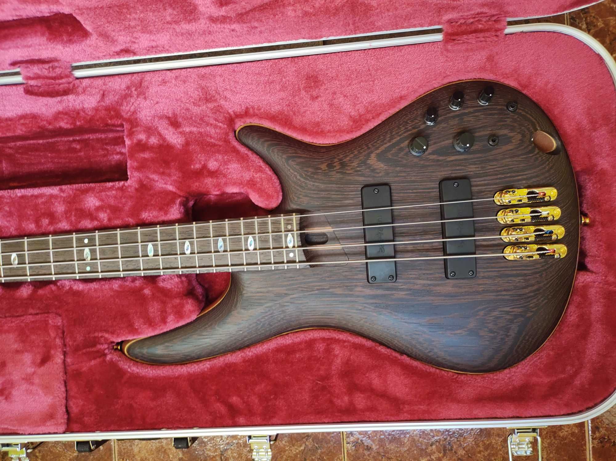 Куфар за бас китара Ibanez MB300C