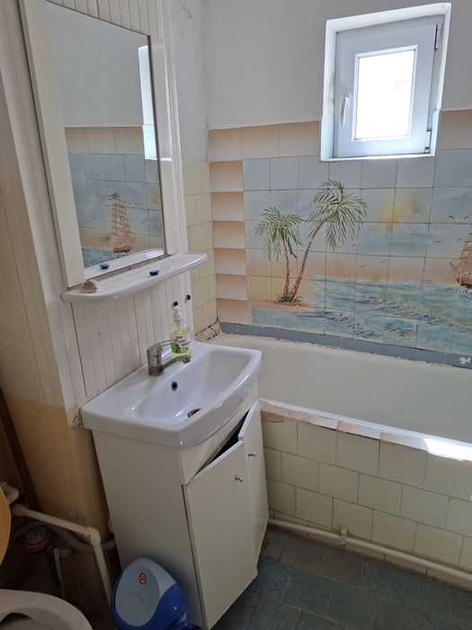vand apartament 2 camere cofort 1 dec zona brosteni