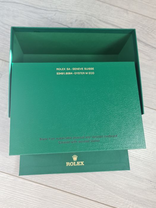 Cutie-Ceas-Rolex-Model-2025-Calitate-Premium-Noua