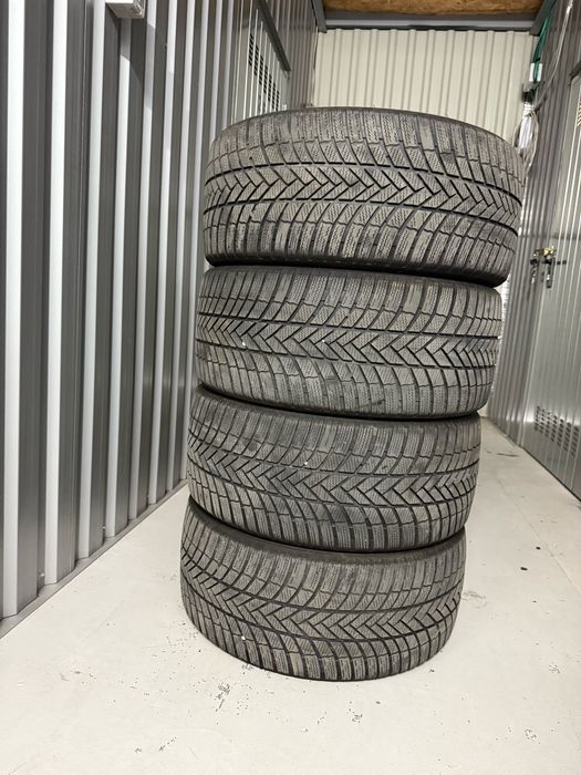 Bridgestone Blizzak 245/40 R18 iarna