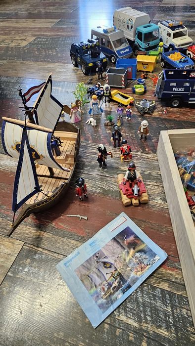 Playmobil set functional
