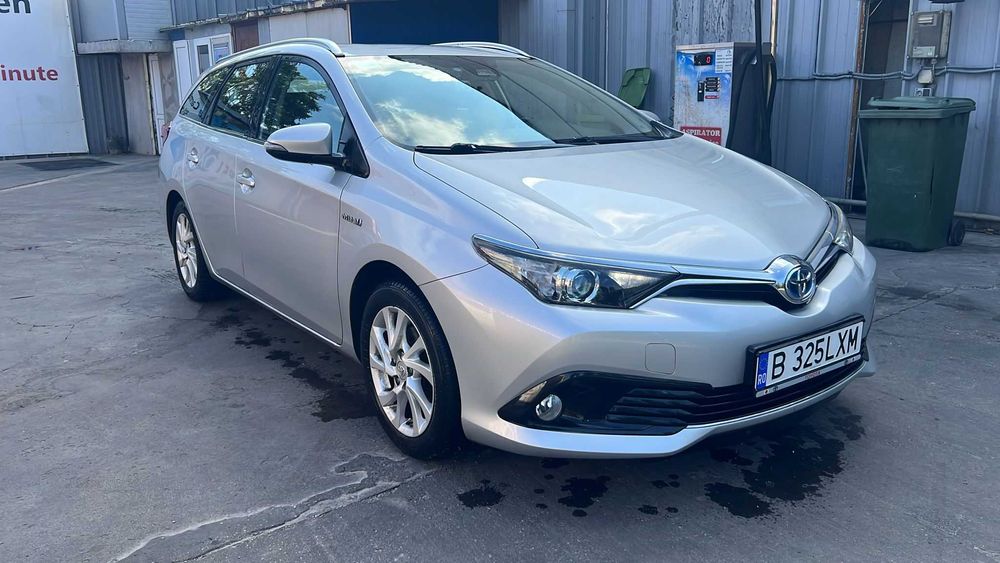 Închiriez/Dau la rămânere Toyota Auris C-HR 2019 hybrid+GPL UBER BOLT