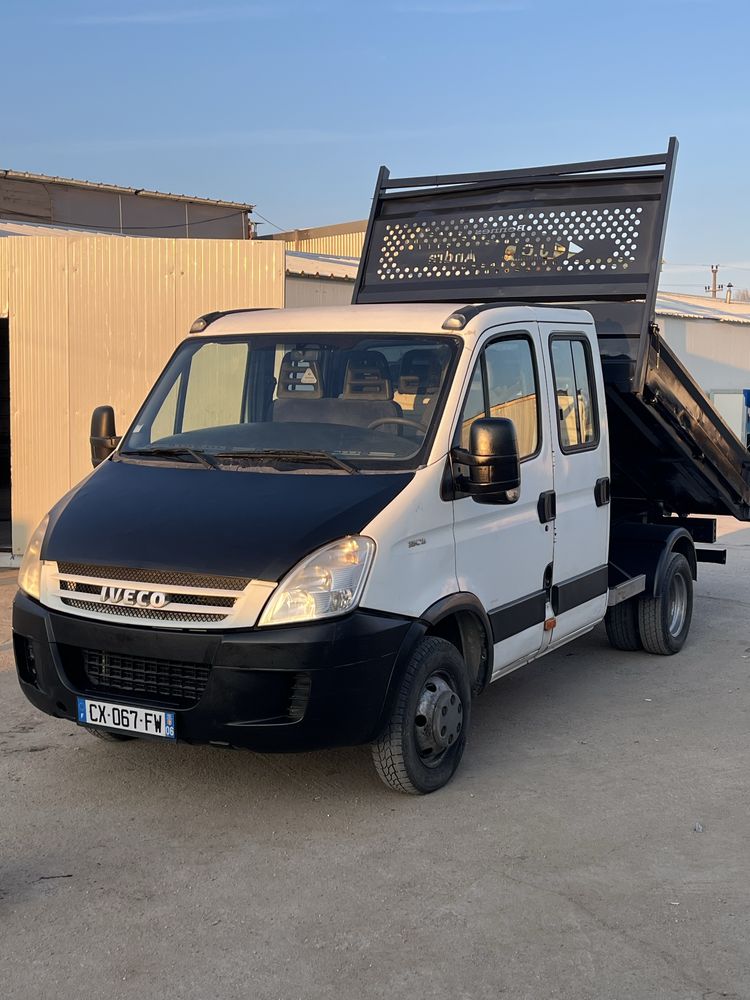 Iveco Daily. 6,2m. 50C15. An 2010. Primul propietar