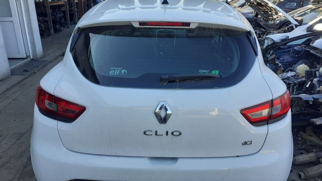 Haion Portbagaj Renault Clio4 din 2014