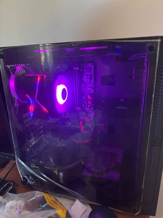 Vand Pc Desktop Impecabil DDR3 i5-3470 + monitor LG VGA impecabile!