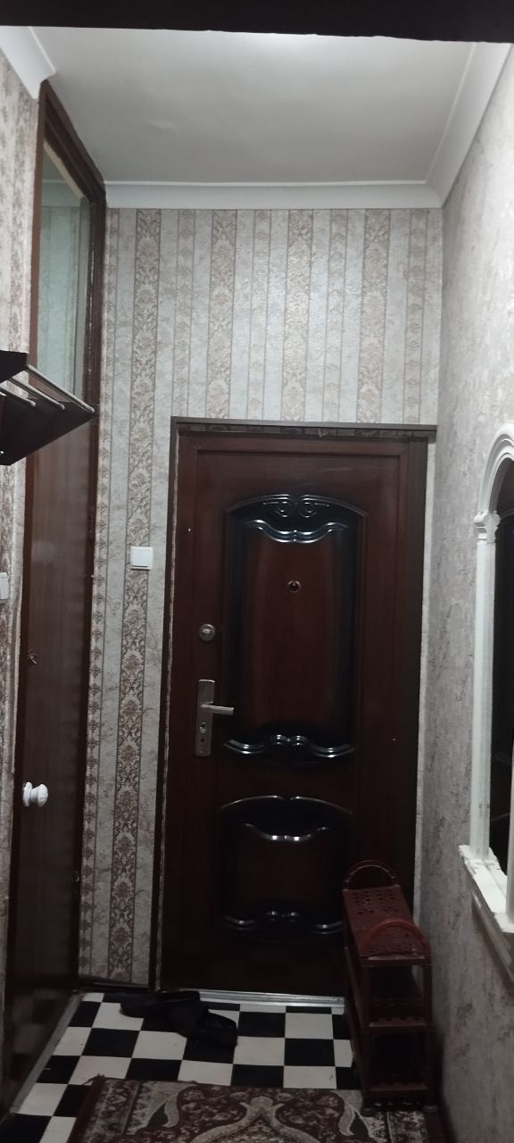 Чилонзор 19 2/2/4 ориентир бозорча 330$ оилага