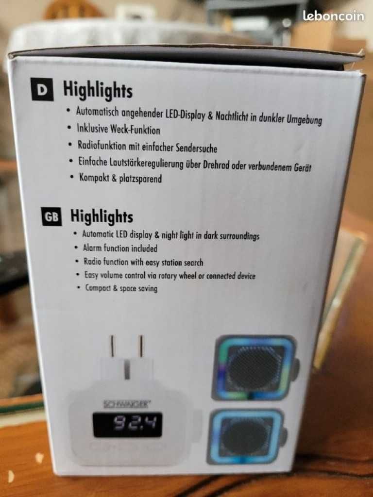 Малко радио с Bluetooth, аларма и осветление