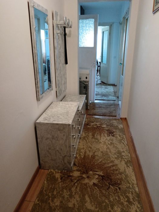 Dau in chirie apartament cu doua camere situat in Mănăștur.