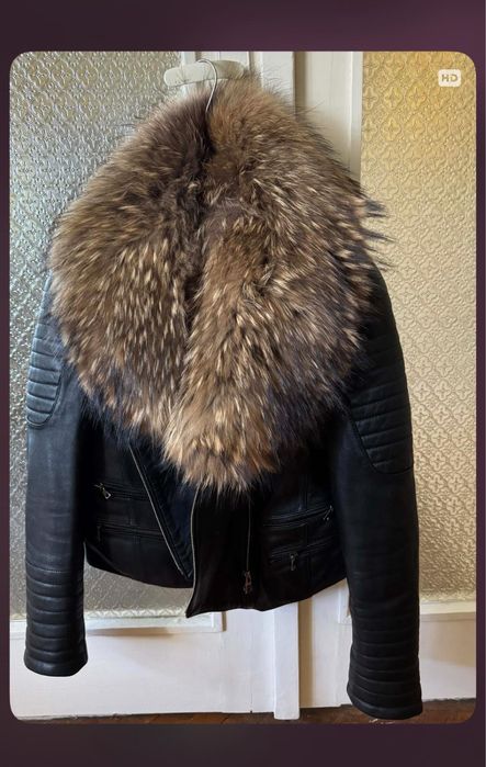 кожено яке с голяма яка от естествен косъм