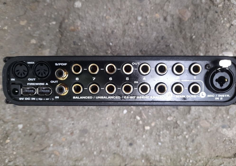 Motu 828 / Motu ultralite interfata-placa sunet studio ( instrumente )