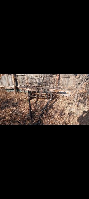 Продам трактор ДТ 20