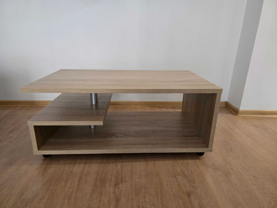 Masa de cafea din lemn