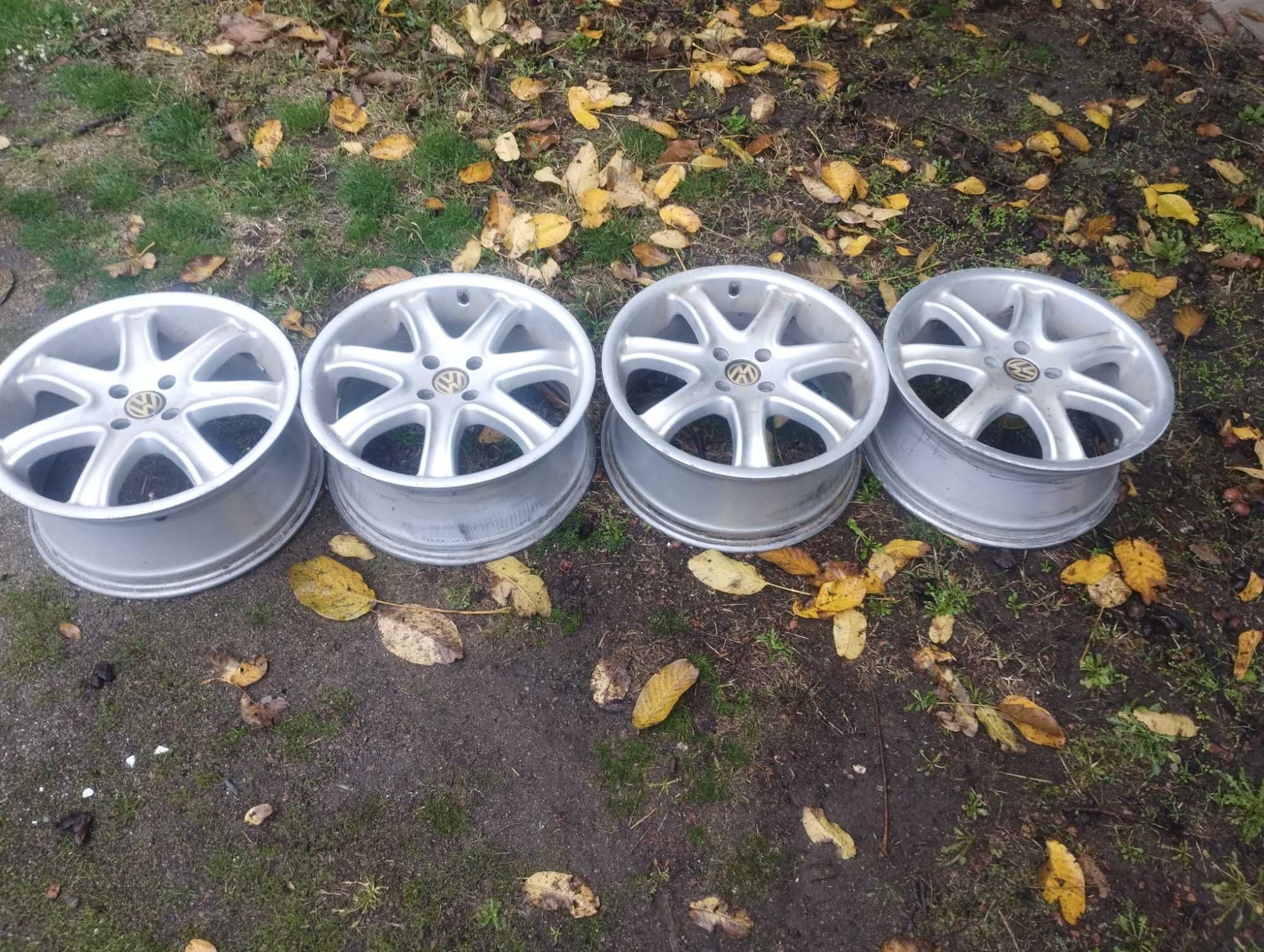 Джанти 4/100R17 перфектни без кривини и заварки