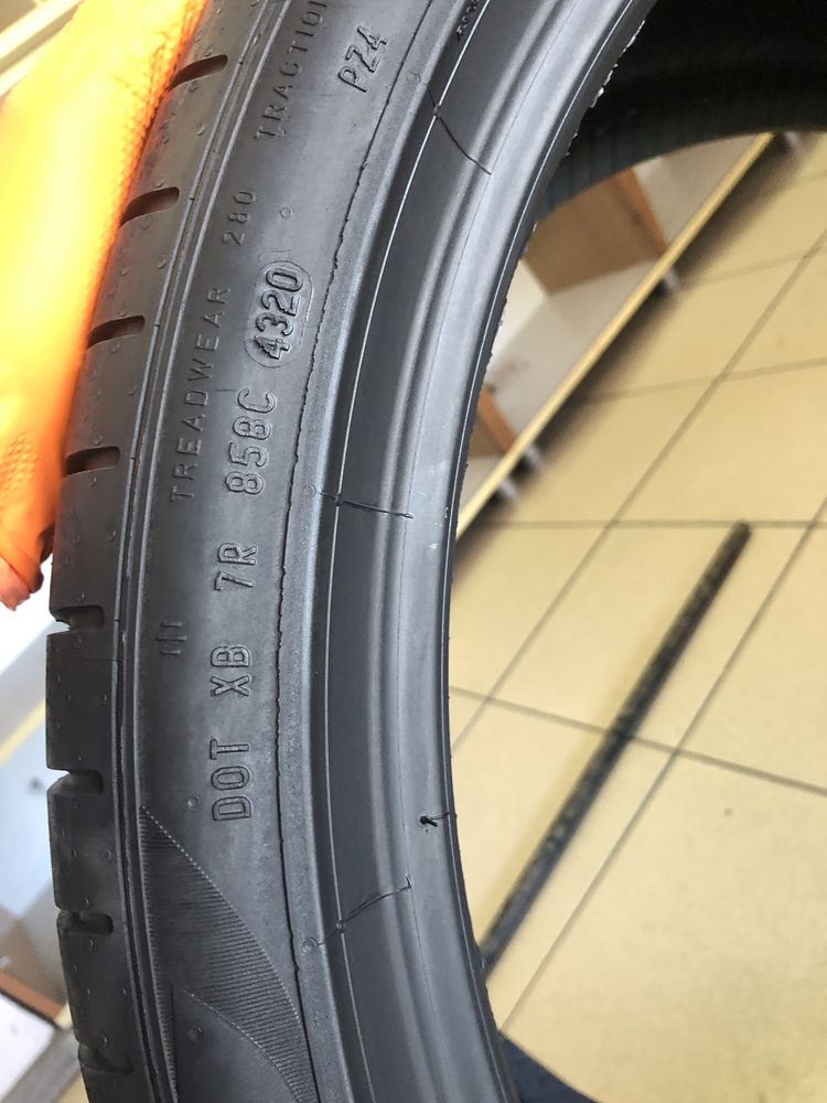 315 30 22 Pirelli de vara