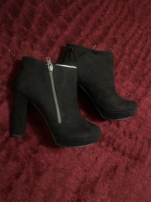 Сапожки новые !!!