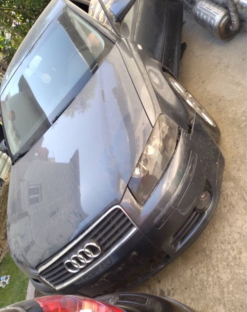 Продавам  audi 8P 2.0 tfsi на части!!