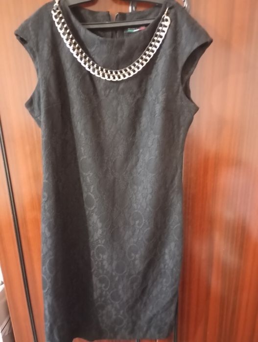 Дамска черна рокля