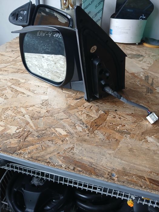 Ляво огледало Toyota Rav4 2010