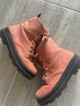 Ghete / Bocanci. H & M nr 33