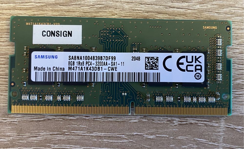 Оперативная память ddr4 8gb 3200Мгц Samsung. Частота 3200Мгц