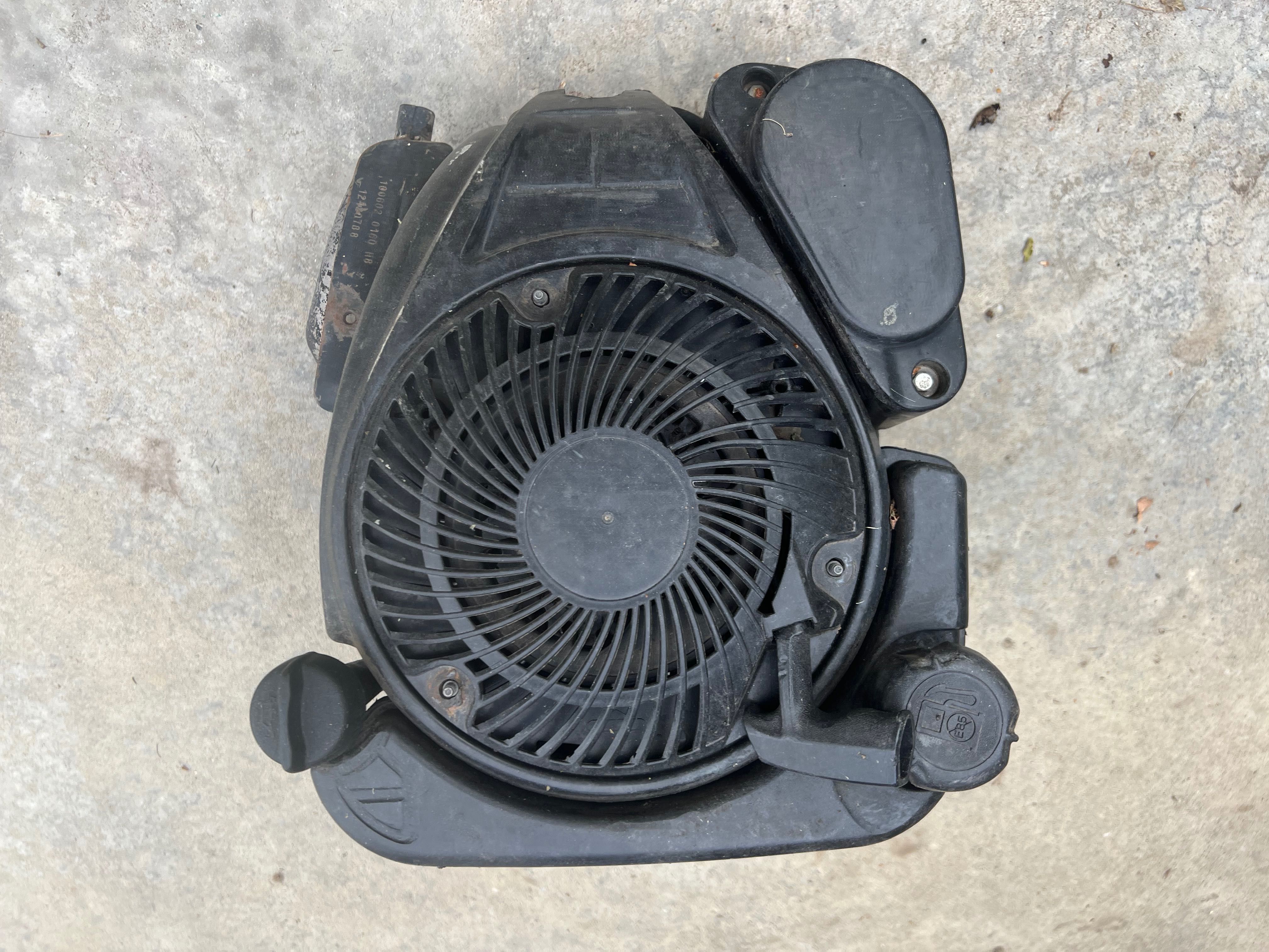 Piese cositoare cu motor briggs & stratton