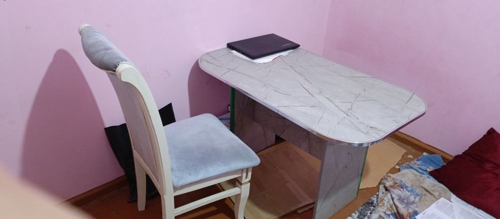 Stol va stul dars qilish uchun ideal variant