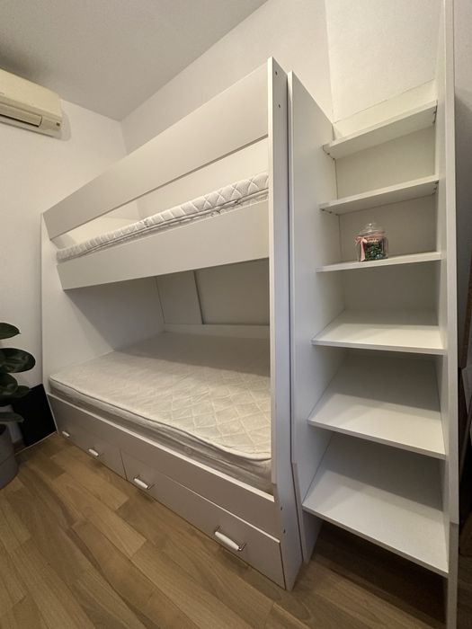 Pat suspendat construit la comanda 90x200, 120x200, scară, depozitare