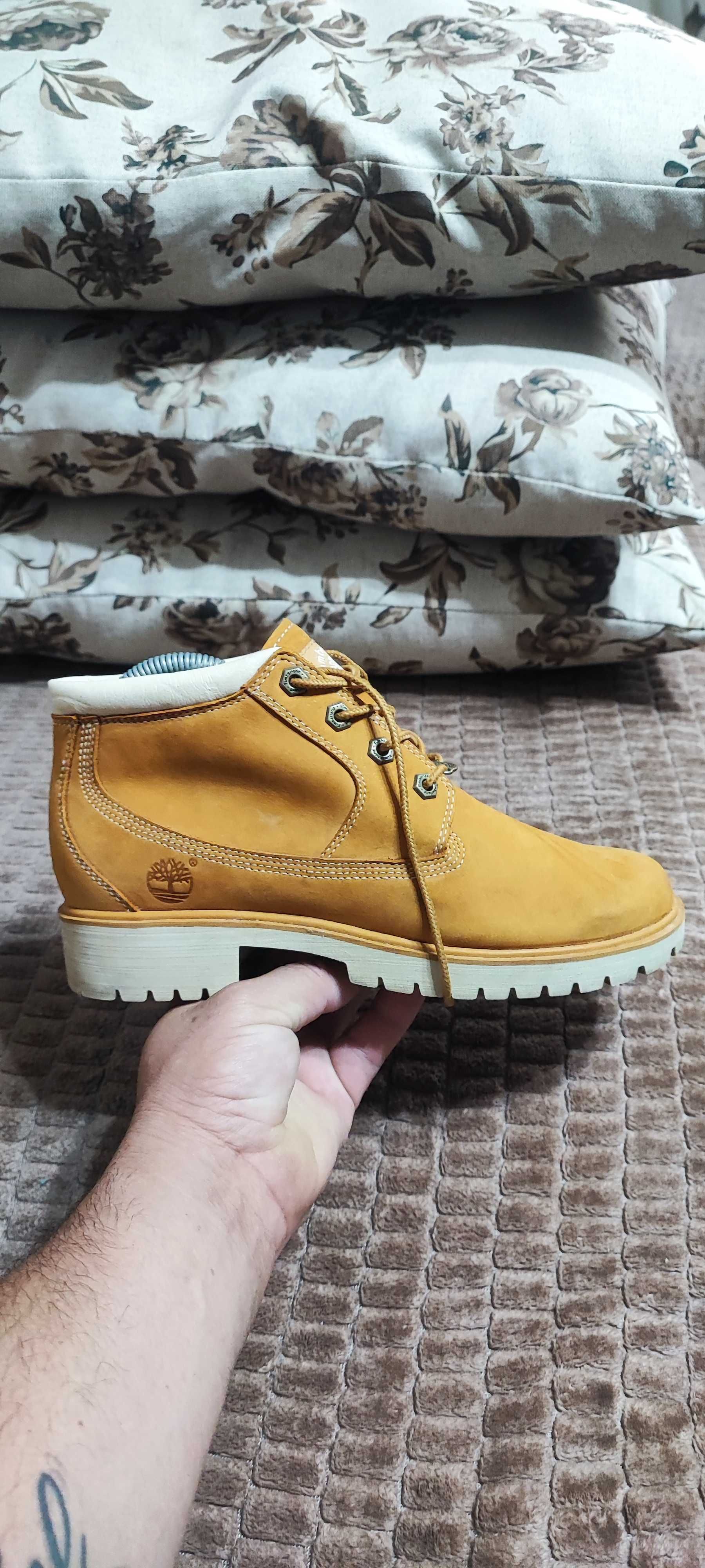 Bocanci timberland Nr 40.5