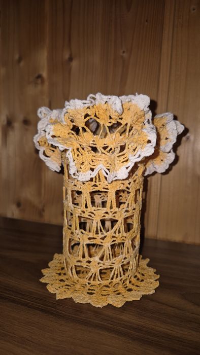 Vază crosetata manual întărită apretata handmade