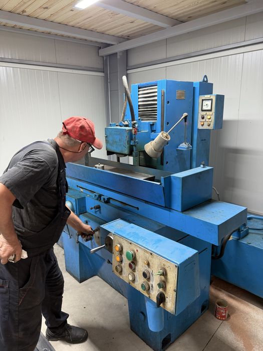 Reparatii mecanica utilaje / segmentate / alezare / bucsare motor