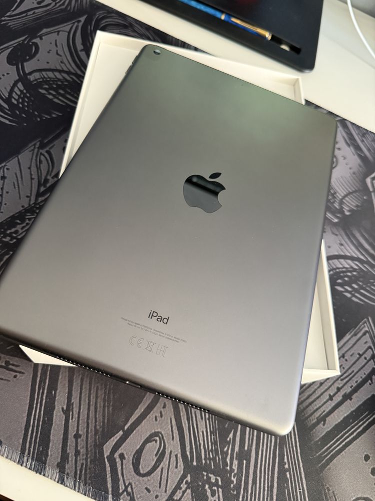 Ipad 9 64gb с Pencil писалка Като Нов