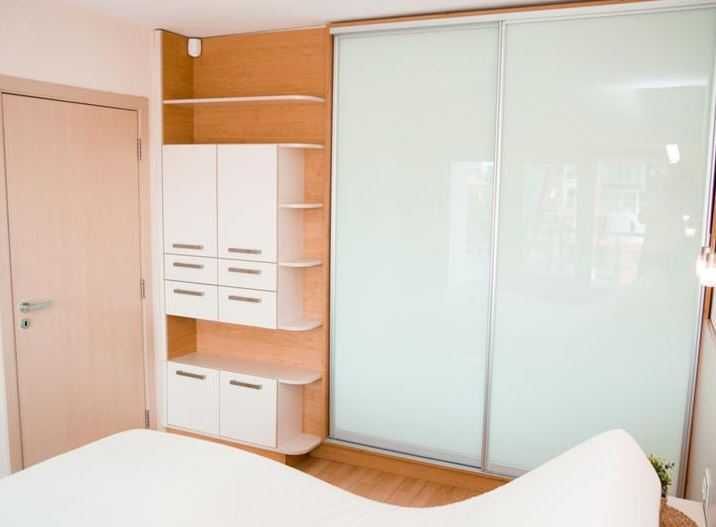 Двустаен апартамент в Зона Б-18