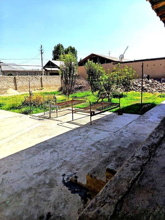 Ховли сотилади 4 хона 8 сотик Кибрай марказидан 3 км КИПЧОК мфй