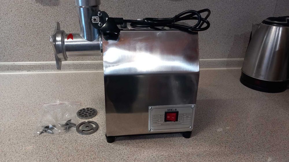 месомелачка МК 8/ТК 8 60 кг/час   с гаранция  24 месаца