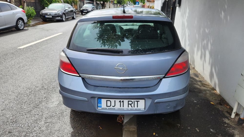 Opel Astra h 1.7cdti