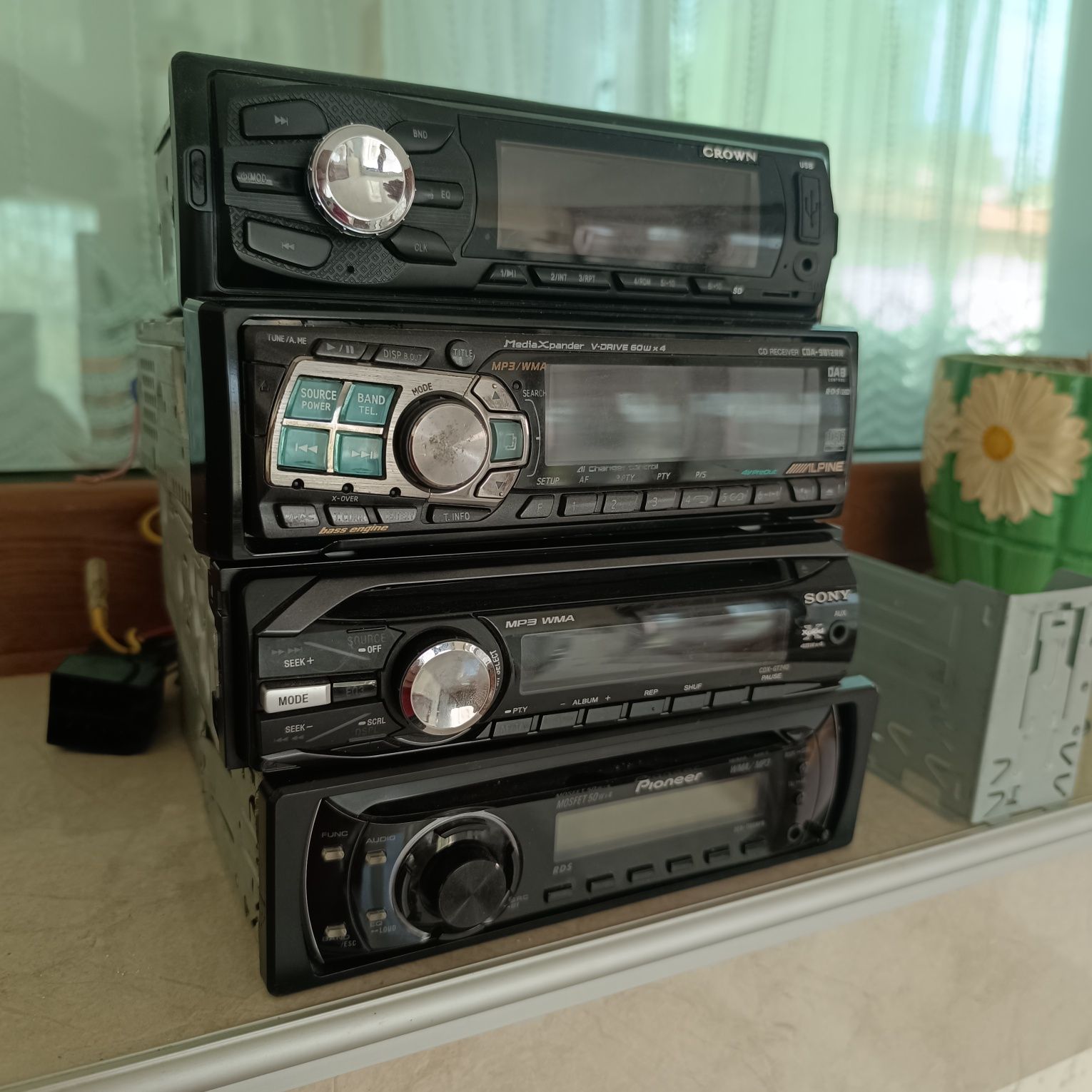 Авторадио автокасетофони Сидита CD  Sony Crown Alpine Pioneer