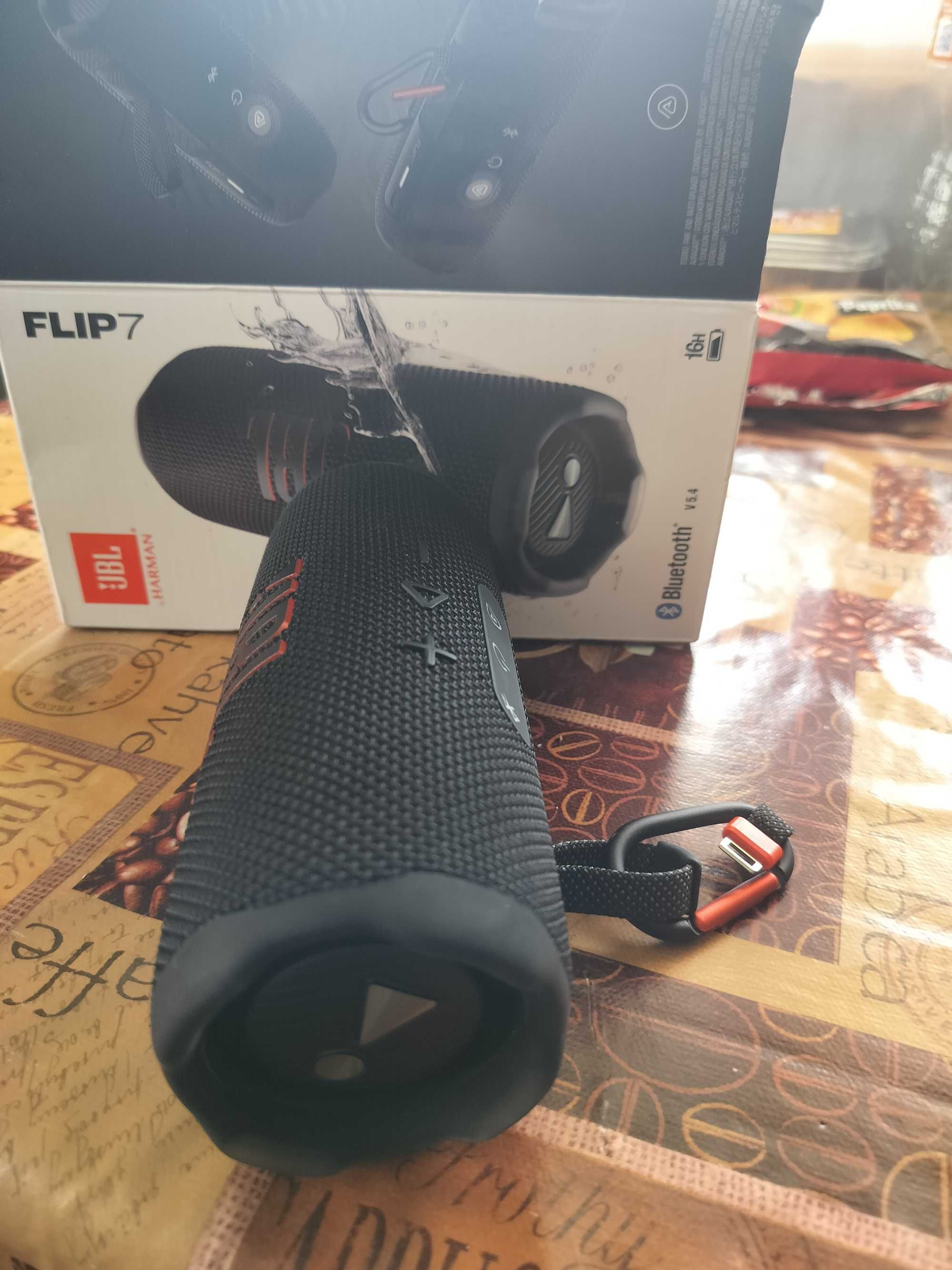 Преносима тонколона JBL Flip7 Водоустойчева. Нова