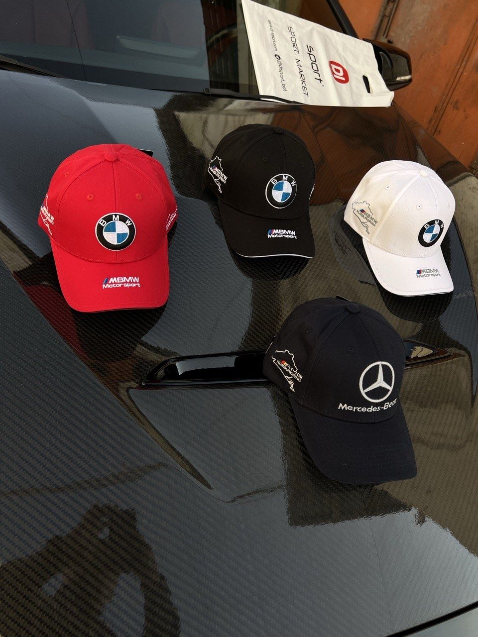 Kepka BMW sotiladi sifati ideal