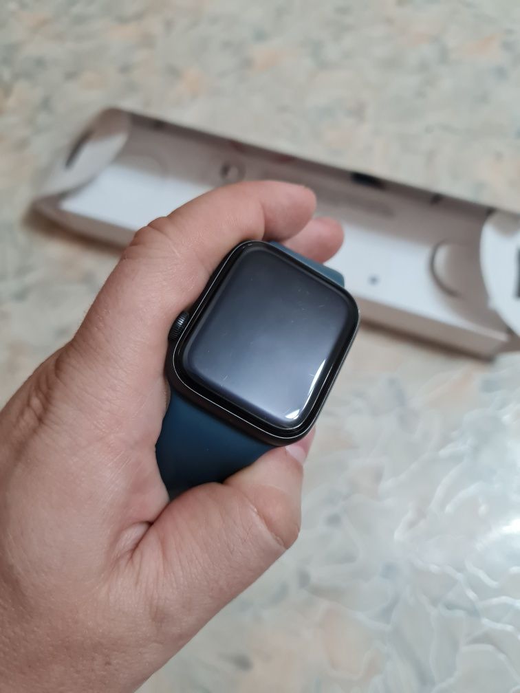 Apple Watch 6 44mm чёрные