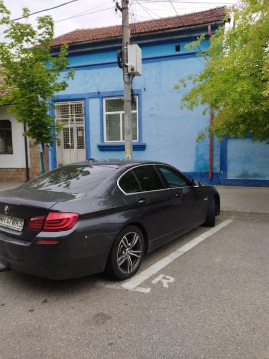 Vând BMW F10 an 2011