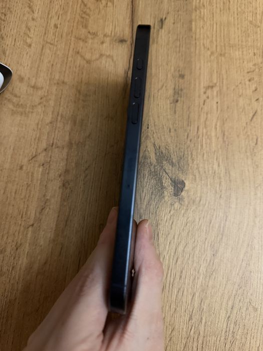 15 pro max в идеальном состоянии