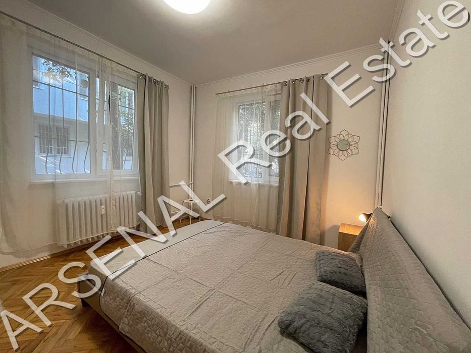 Дава се под наем Тристаен апартамент в София, Център - 80 кв.м за 550 € - Снимка #6