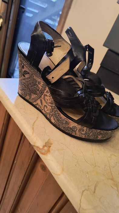 Sandale negre Nine West din piele naturala