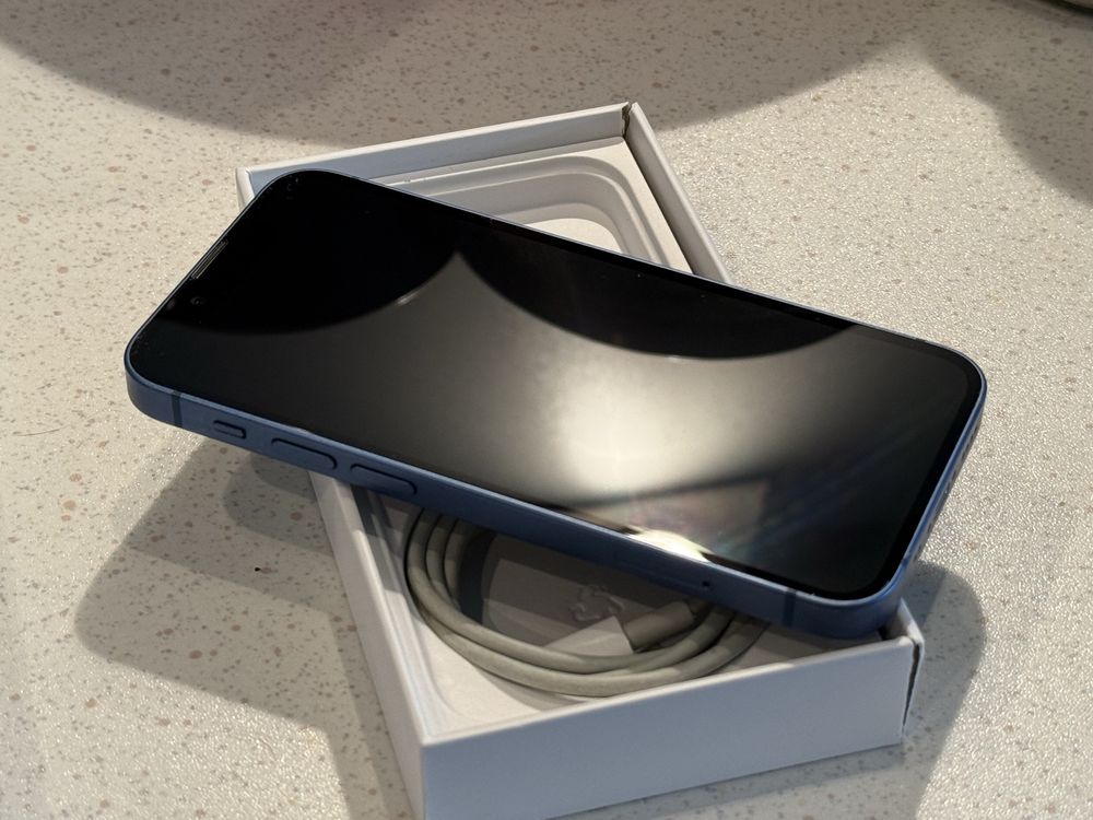 iPhone 13 Mini 128GB Blue – Перфектен 100% Батерия!
