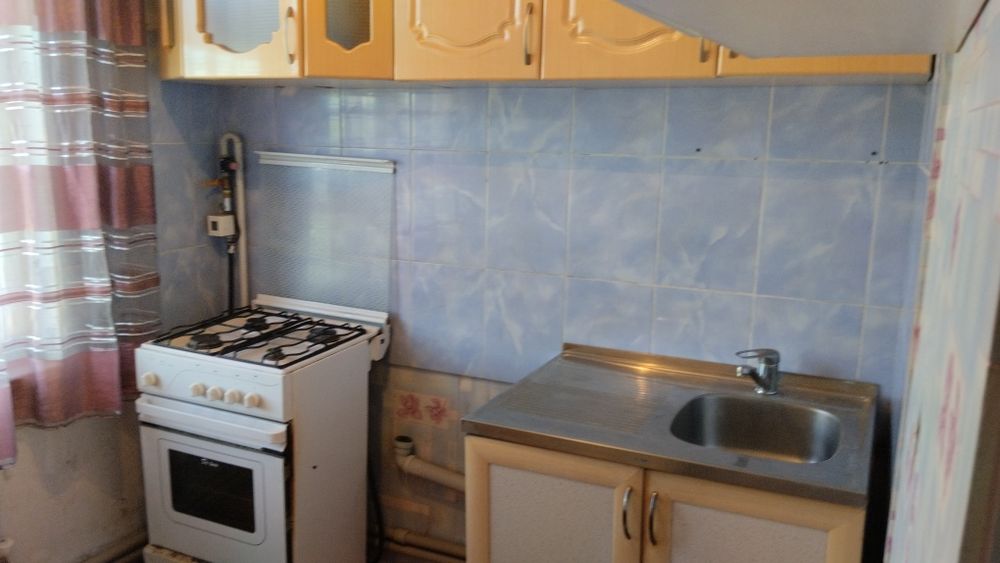 Сдается 1- ком квартира мкр.Автобаза