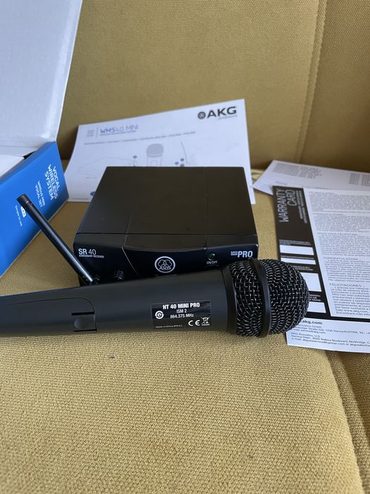 Akg mini 40 безжичен микрофон