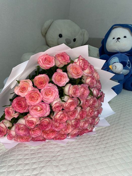 Цветы свежие только вчера получили