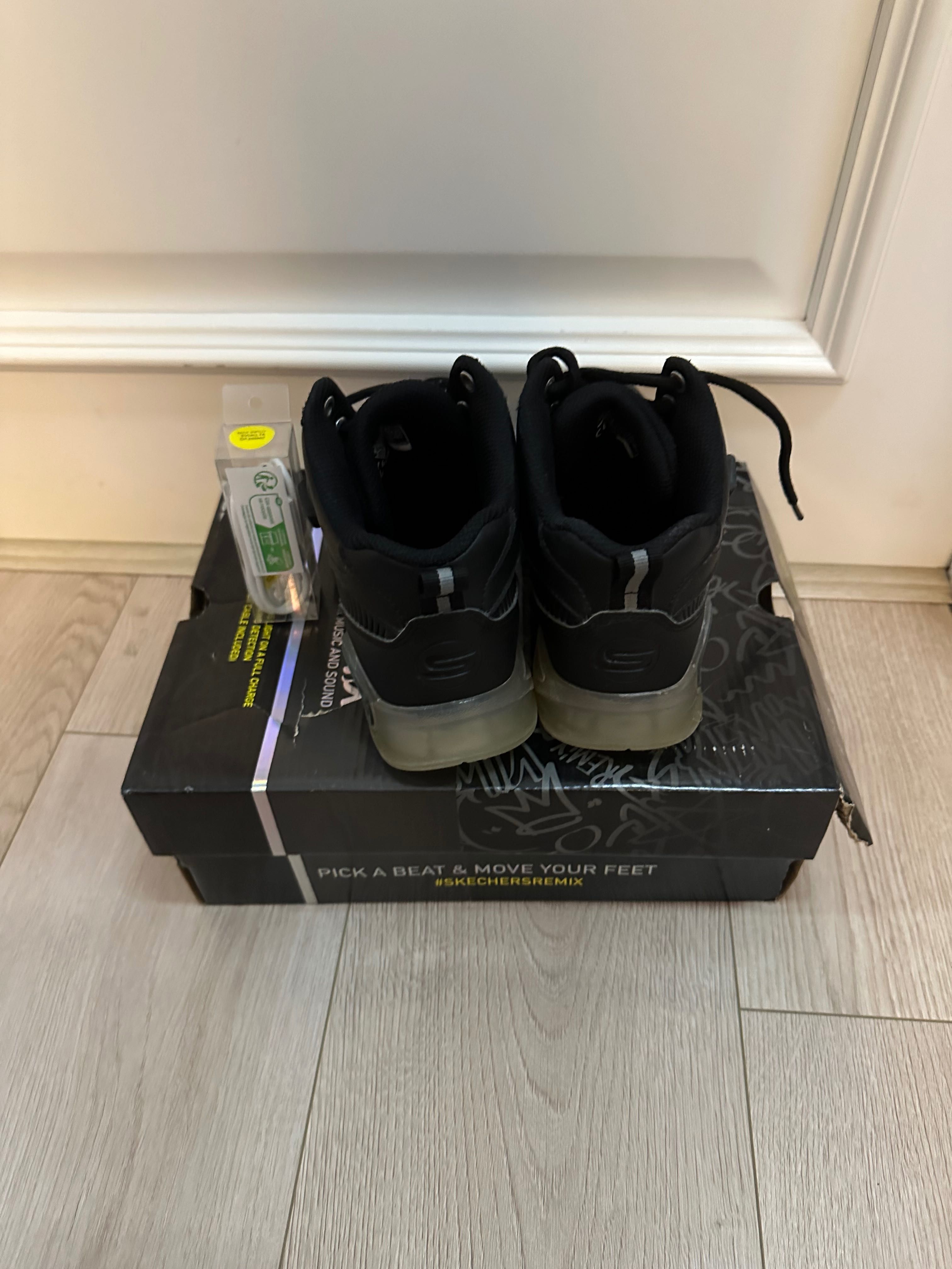 Детски обувки 33, 33.5, 34 размер Nike, Skechers, Under Armour